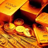 Prezzo oro, pressioni al ribasso in apertura di 2022