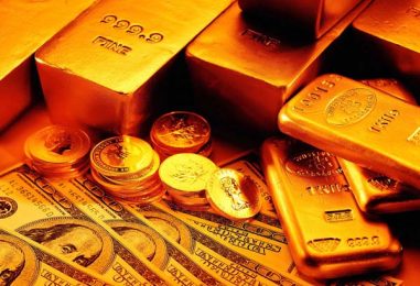 Prezzo oro, pressioni al ribasso in apertura di 2022